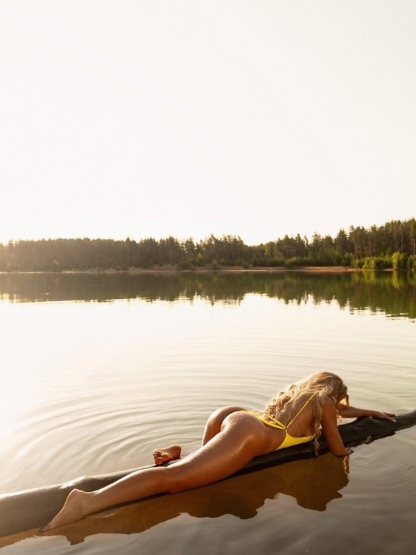 Света из Нижнеудинск